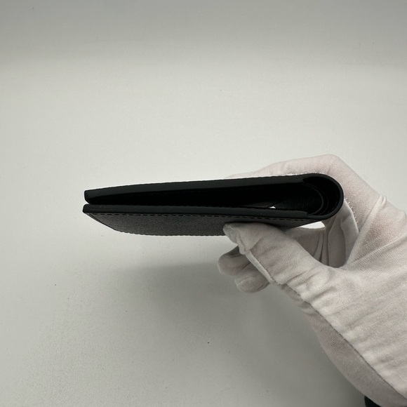 Louis Vuitton Damier Bi Fold Wallet - Picture 4 of 14